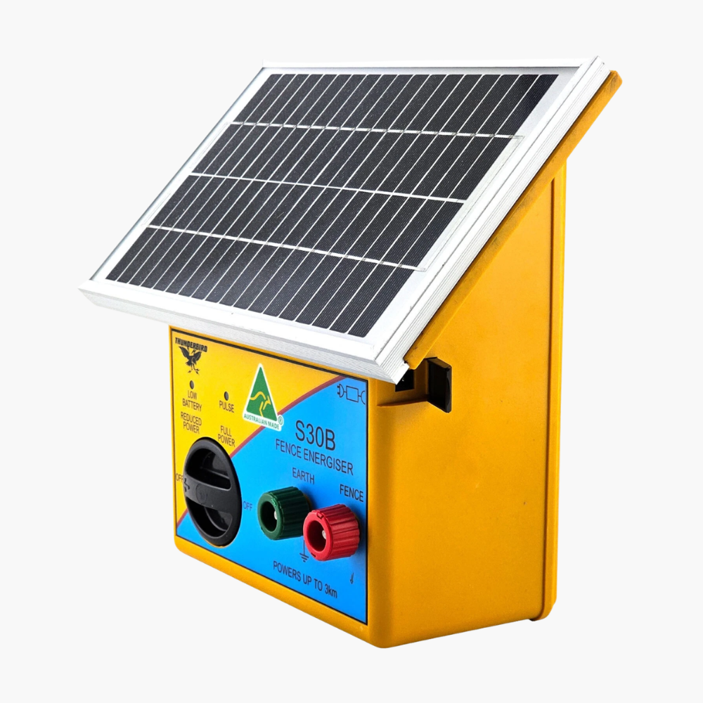 Thunderbird S30B Solar Fence Energiser